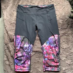 Lululemon cropped black and floral leggings